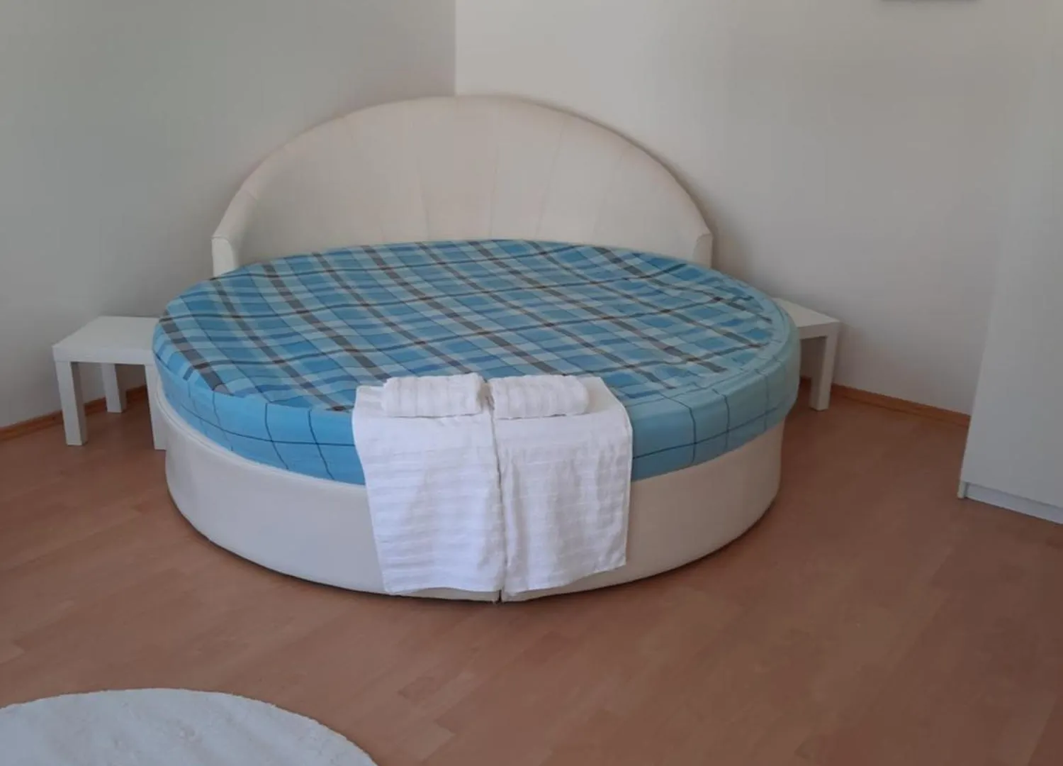 Romantic-1 Bedroom Apartment Vienna